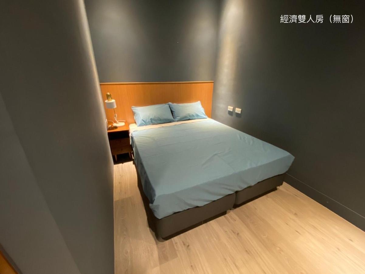 良文旅2館ryou Hotel Vintage - II Ταϊνάν Εξωτερικό φωτογραφία