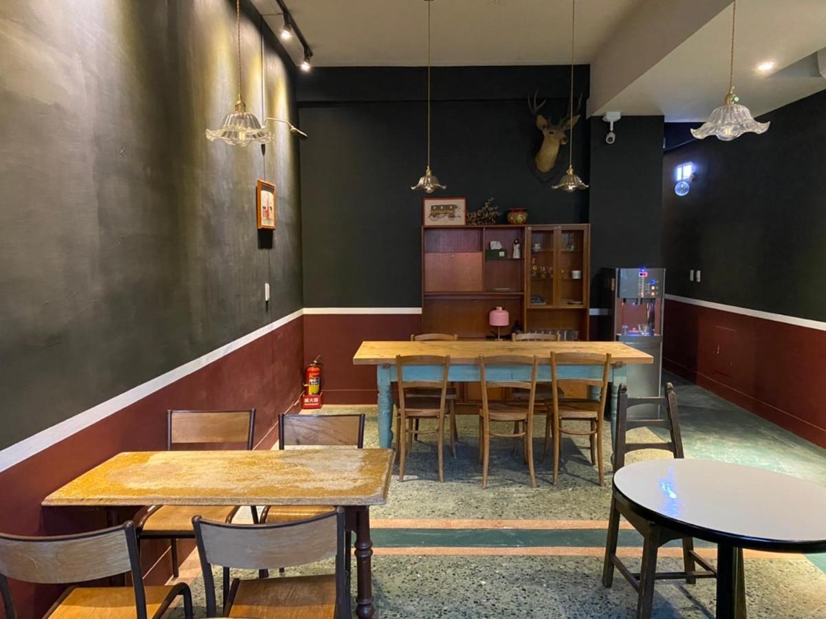 良文旅2館ryou Hotel Vintage - II Ταϊνάν Εξωτερικό φωτογραφία