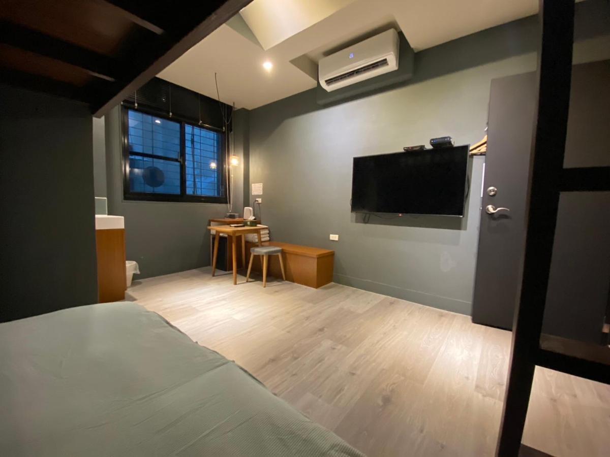 良文旅2館ryou Hotel Vintage - II Ταϊνάν Εξωτερικό φωτογραφία