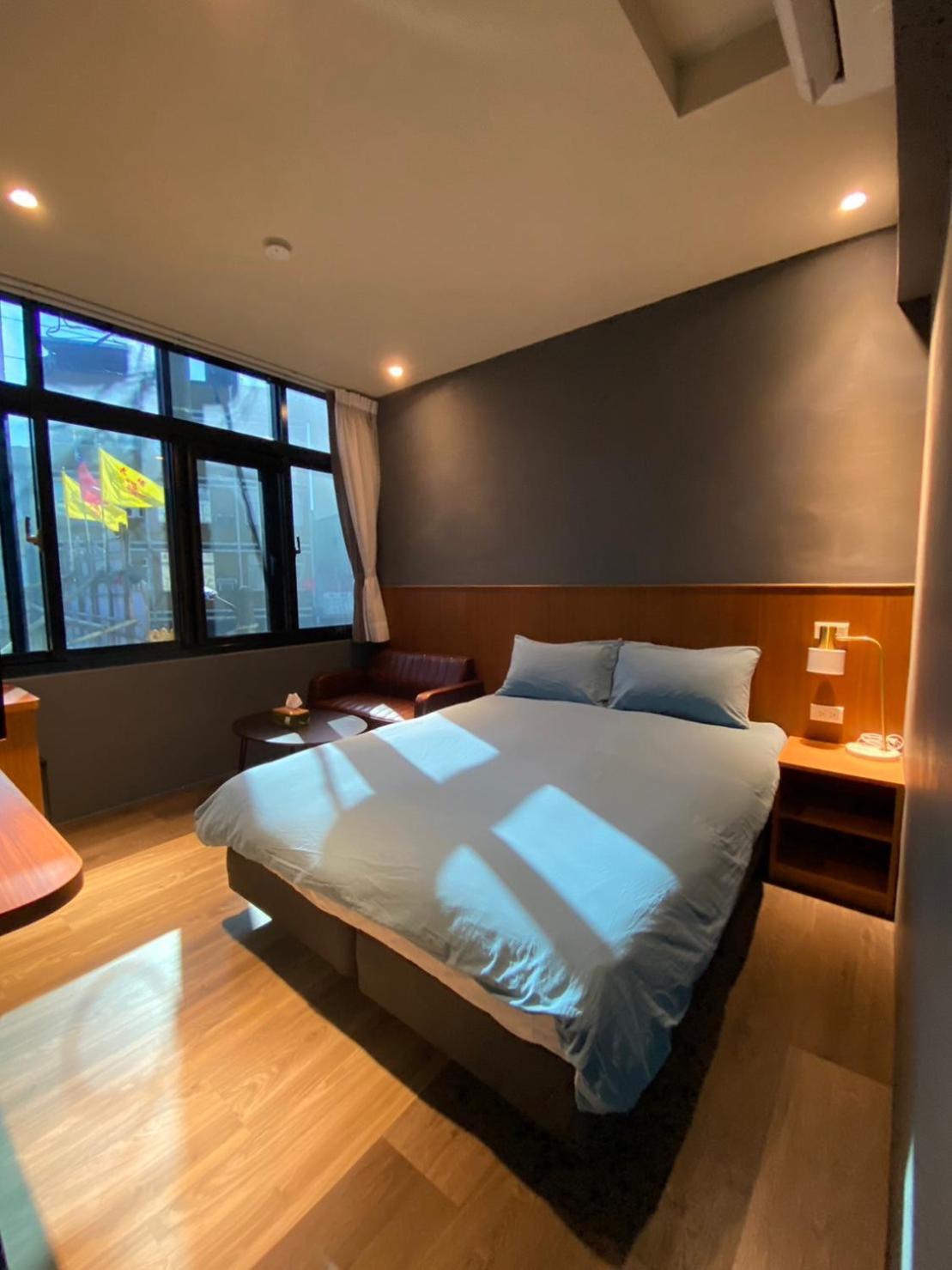 良文旅2館ryou Hotel Vintage - II Ταϊνάν Εξωτερικό φωτογραφία