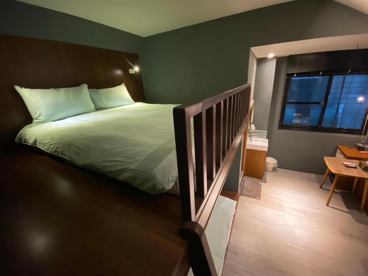 良文旅2館ryou Hotel Vintage - II Ταϊνάν Εξωτερικό φωτογραφία